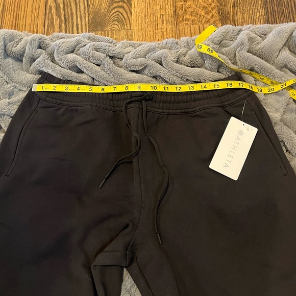 NWT Athleta Forever Fleece Mid Rise Jogger - Picture 16 of 16